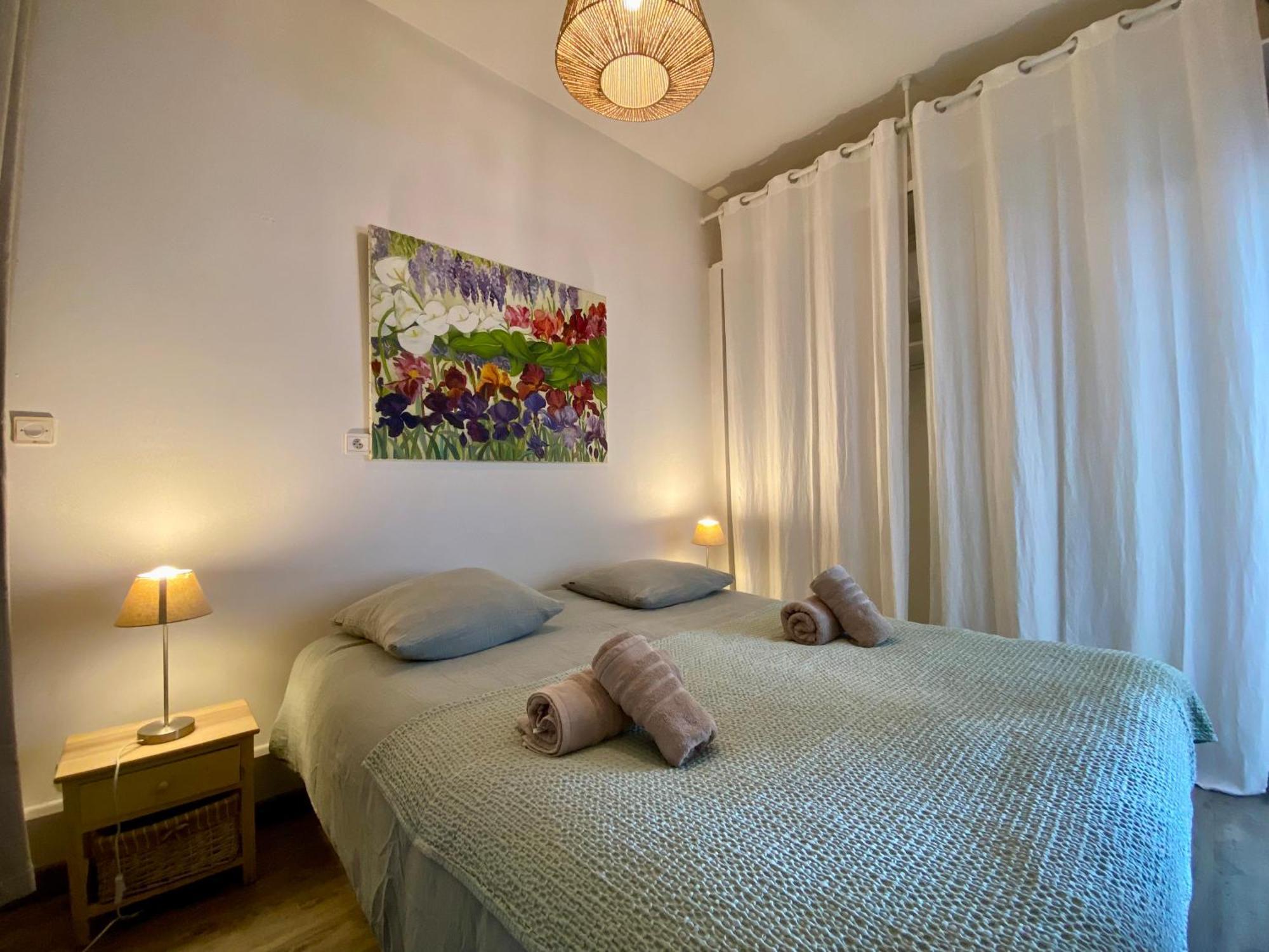 Etablissement 3 Etoiles Avec Ascenseur, 3 Appartements Lumineux Vue Port Avec Balcon, 200M De La Mer, Wifi Fibre, Tous Service Inclus Dieppe Extérieur photo